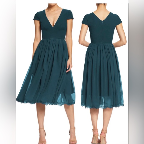 NWT Dress the Population Corey Chiffon Dress in Green size Medium. - Picture 1 of 8